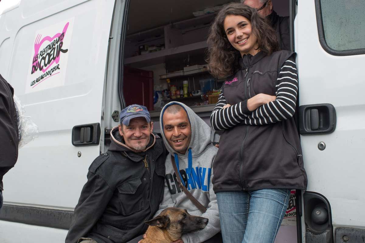 Des repas chauds pour les personnes sans-abri !