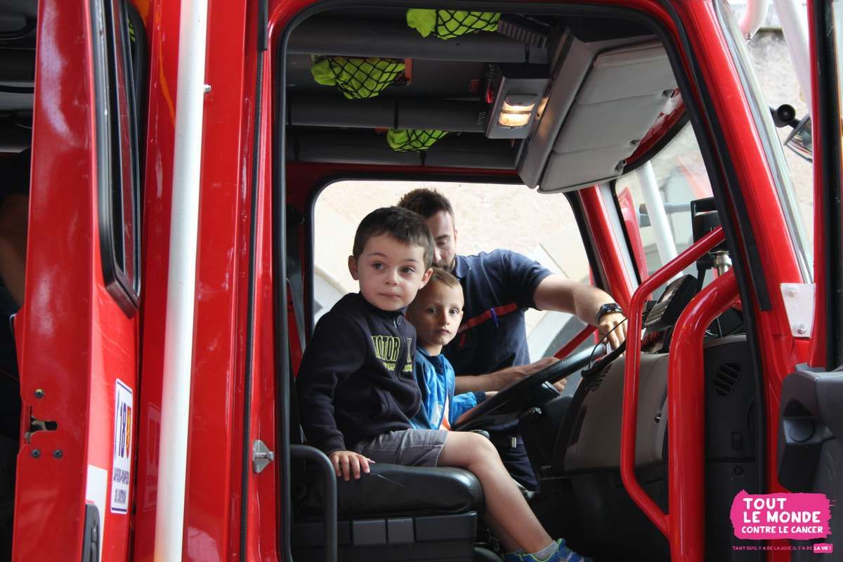 Exauçons le rêve d'un enfant hospitalisé : une journée avec les pompiers !