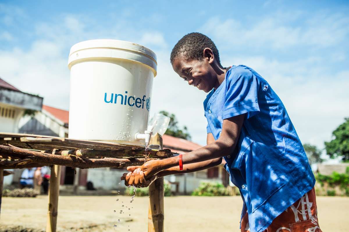 Aidons UNICEF à financer 40 pompes à eau pour les enfants de Madagascar !