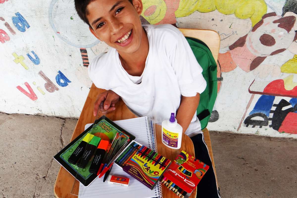 8 kits scolaires pour des enfants au Honduras !